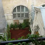 Apart Inn Paris - Archives Hotel De Ville